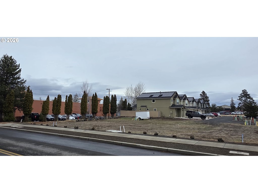 62062 Dean Swift RD