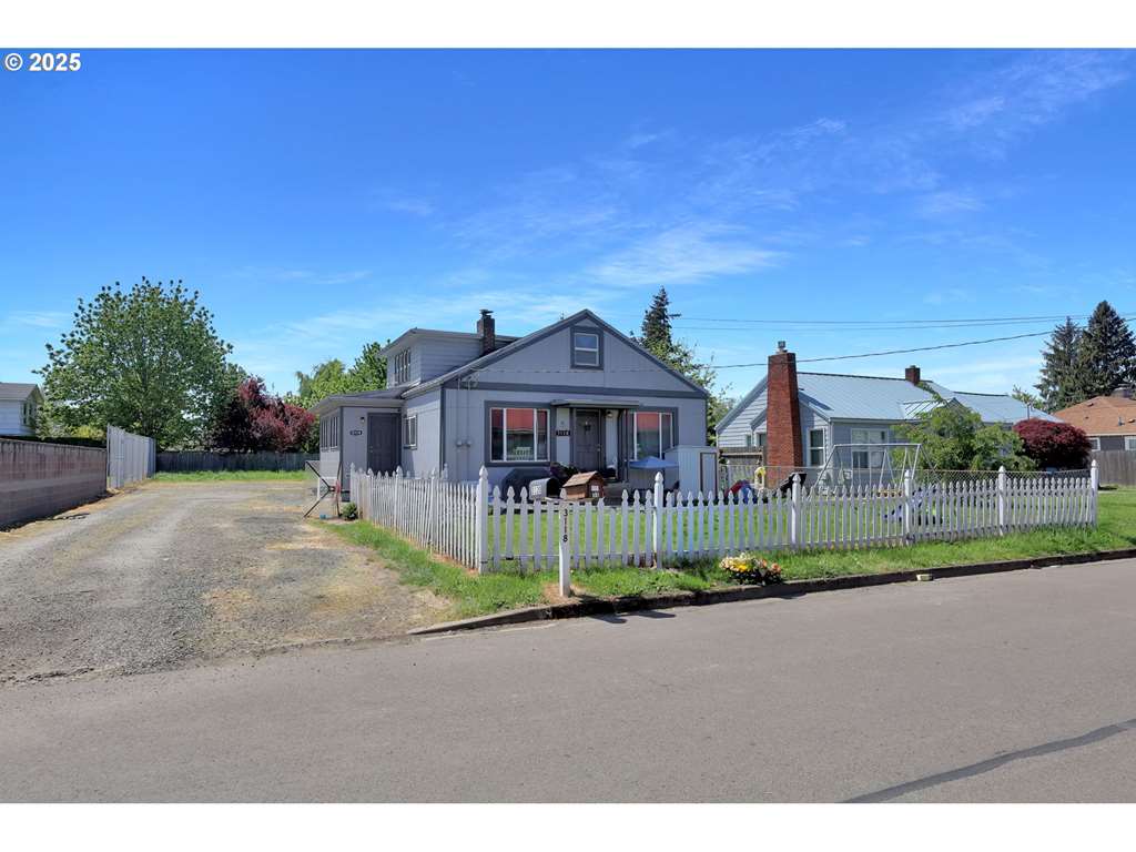 3118 Richard Ave
